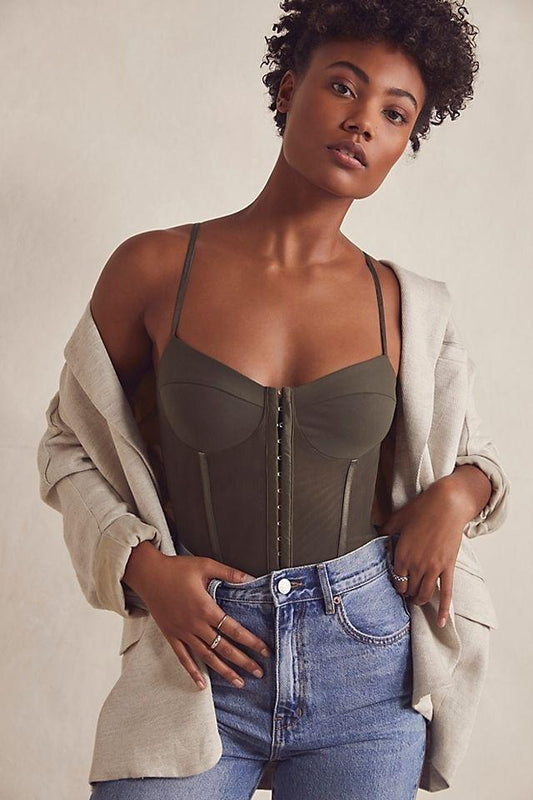 Going Viral: ReoRia Bodysuits Break the Internet with Trend-Setting Designs - REORIA