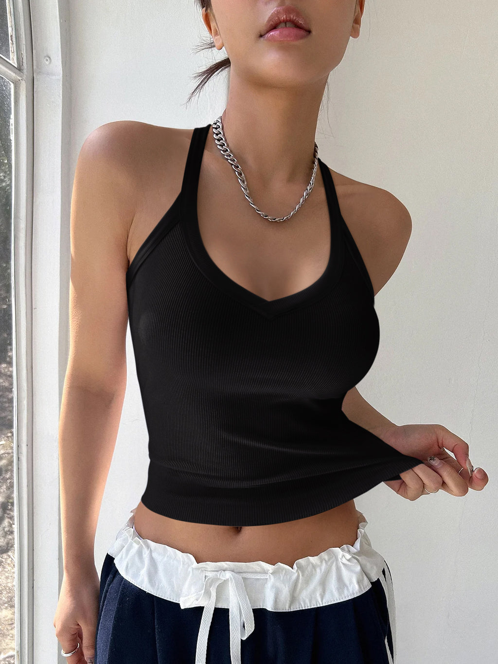 Sleeveless Racerback Crop Tank Top