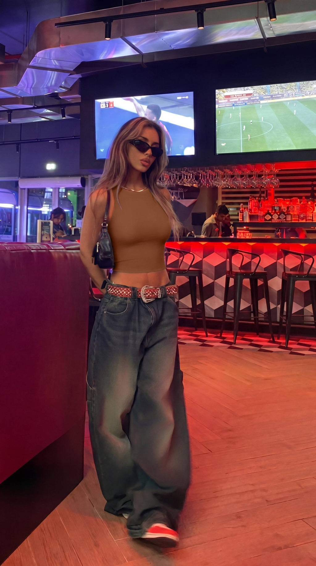 Sleeveless Halter Neck Tank Crop Tops