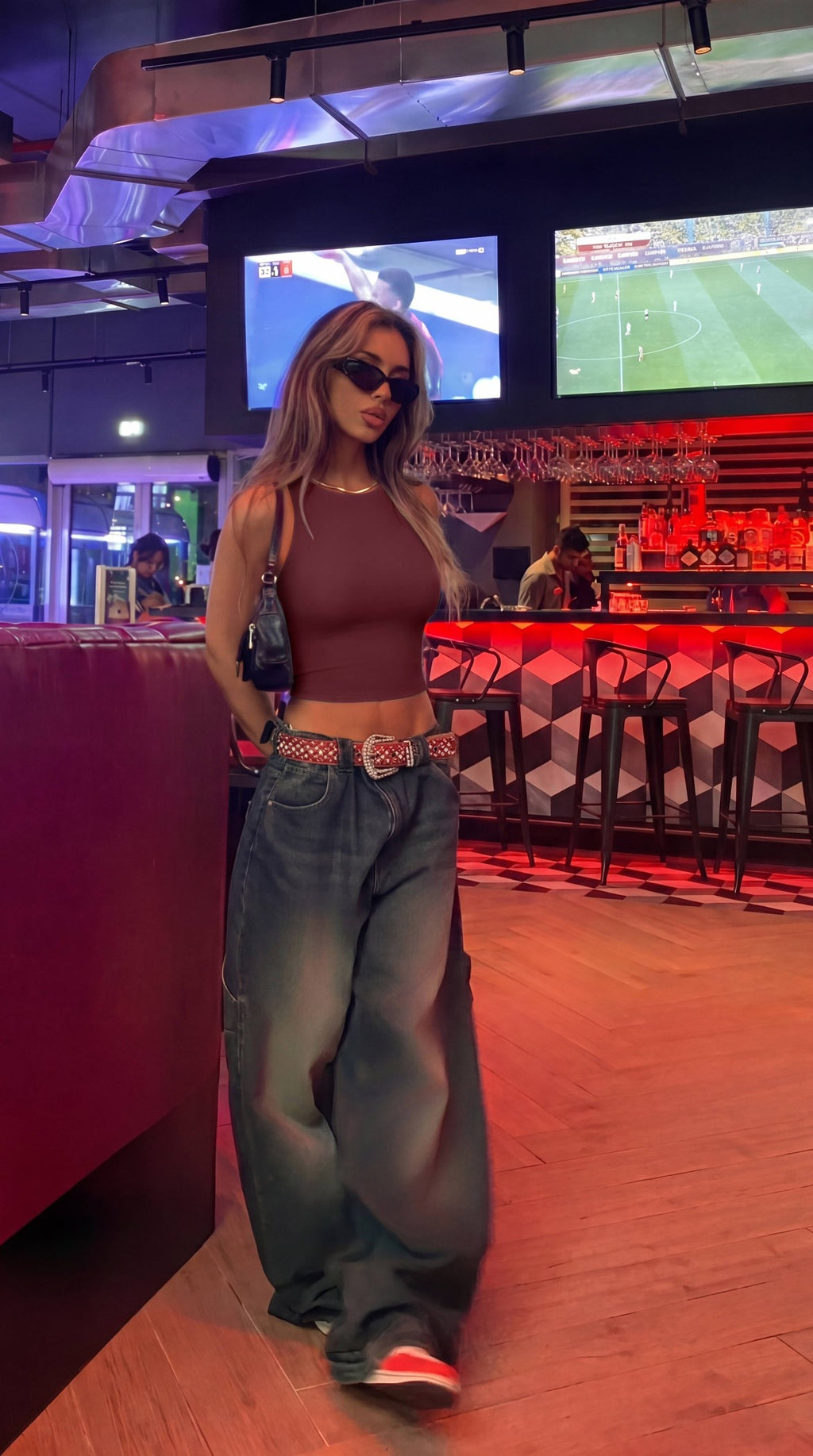 Sleeveless Halter Neck Tank Crop Tops