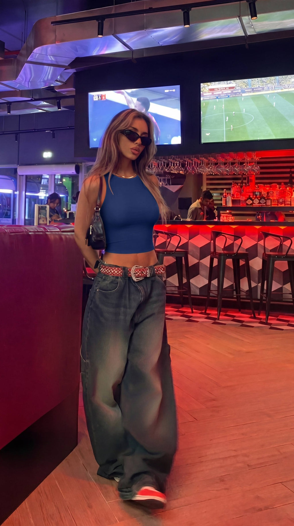 Sleeveless Halter Neck Tank Crop Tops