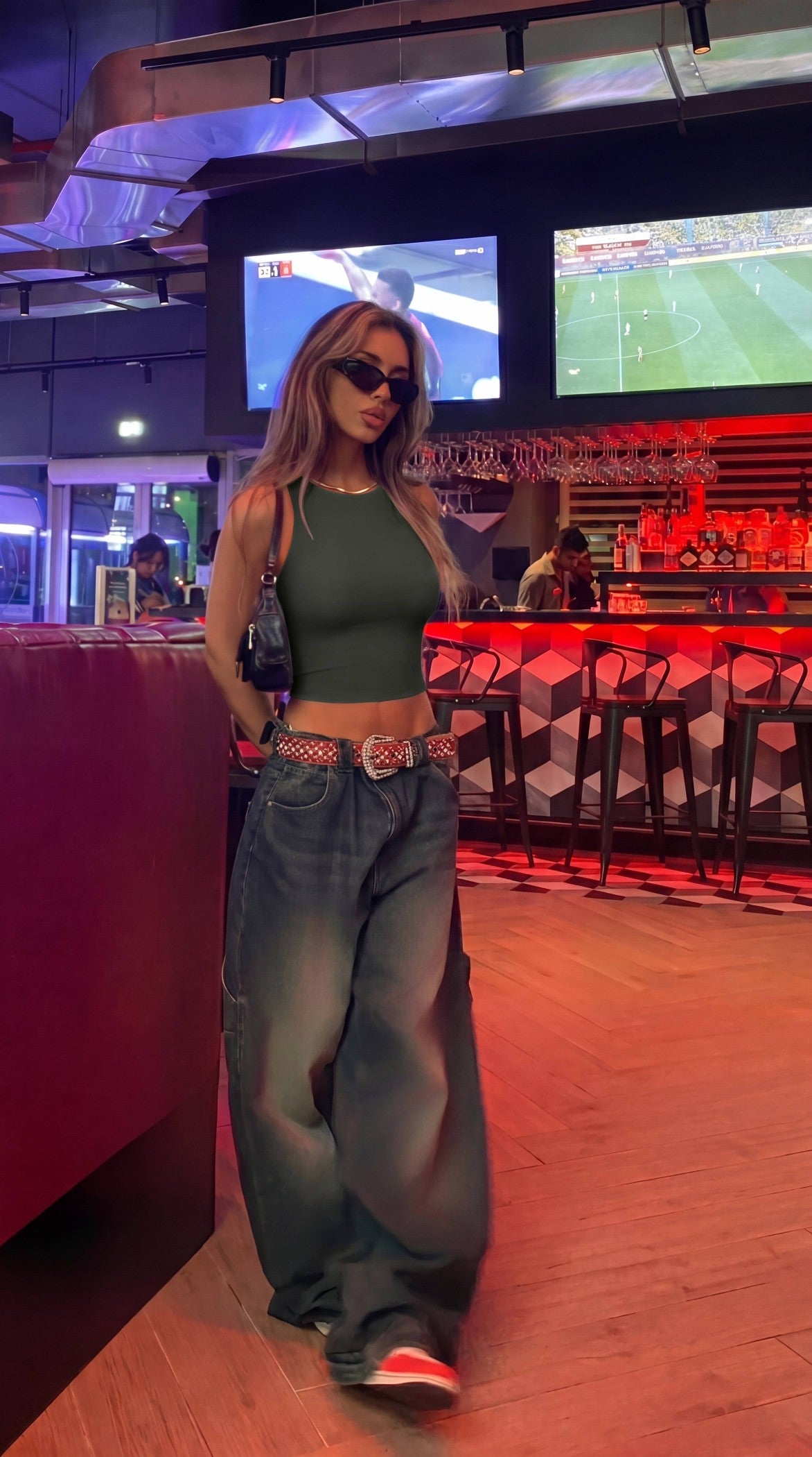 Sleeveless Halter Neck Tank Crop Tops