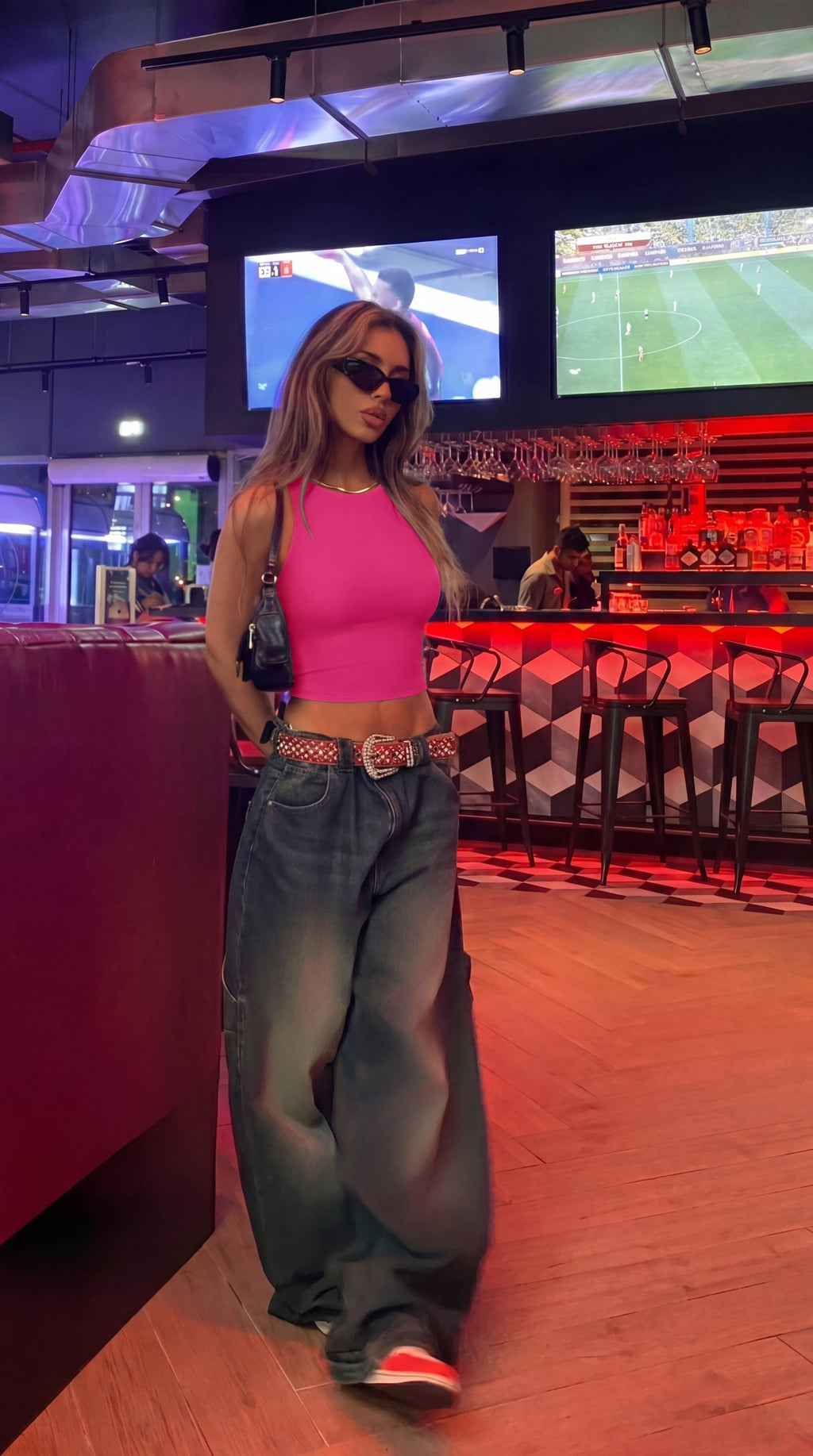 Sleeveless Halter Neck Tank Crop Tops
