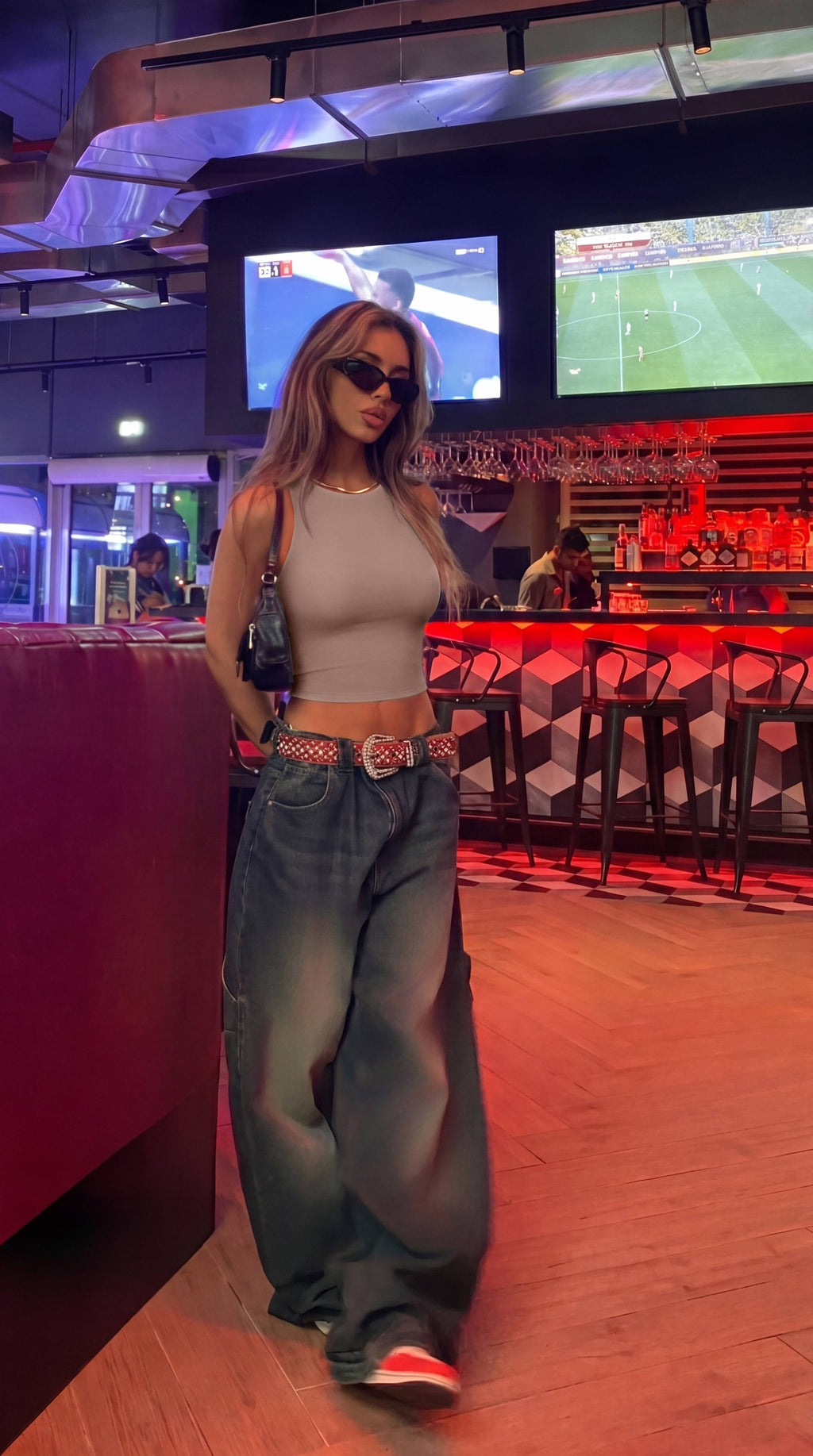 Sleeveless Halter Neck Tank Crop Tops
