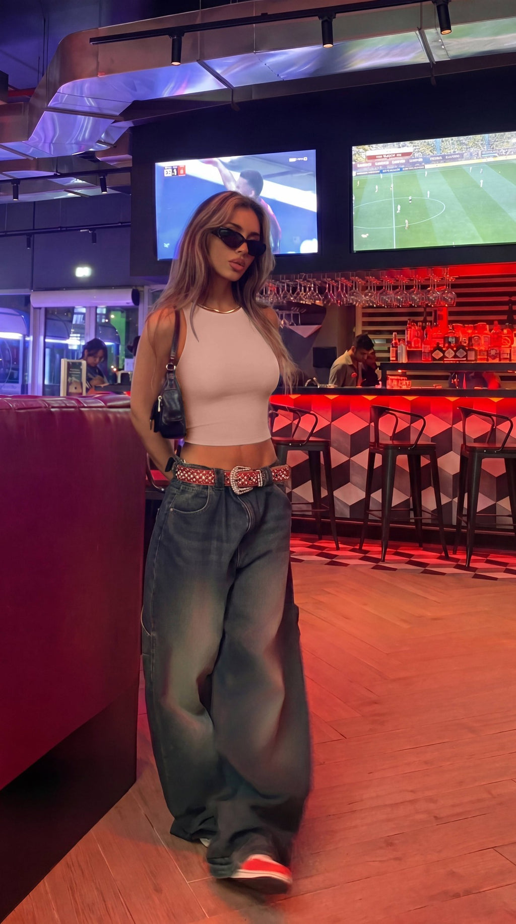 Sleeveless Halter Neck Tank Crop Tops